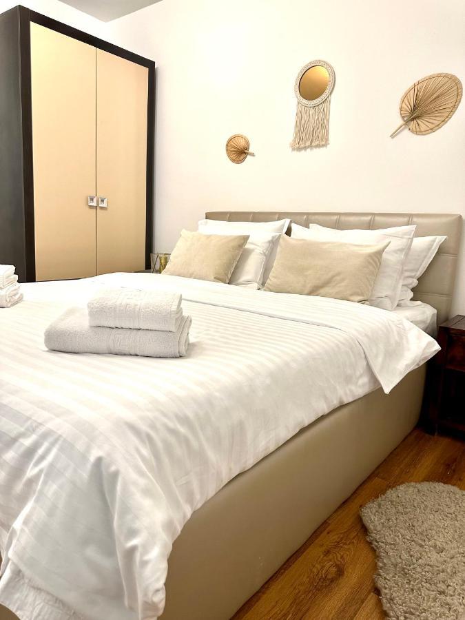 Scandinavia Apartment